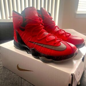 Lebron 13 elite ez 11